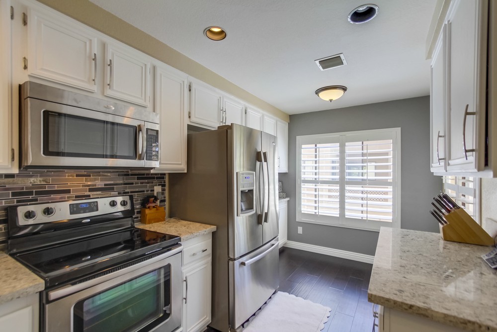 Virtual tour photo 19 of 40 for 9273 lake murray blvd