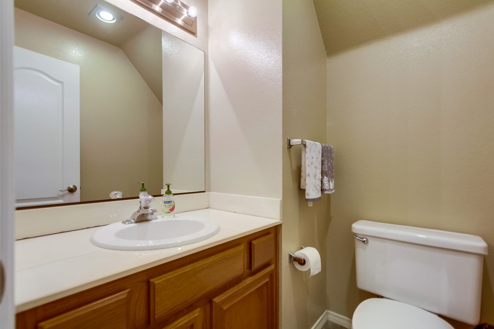 Virtual tour photo 21 of 40 for 9273 lake murray blvd