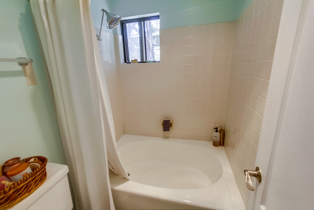 Virtual tour photo 28 of 40 for 9273 lake murray blvd