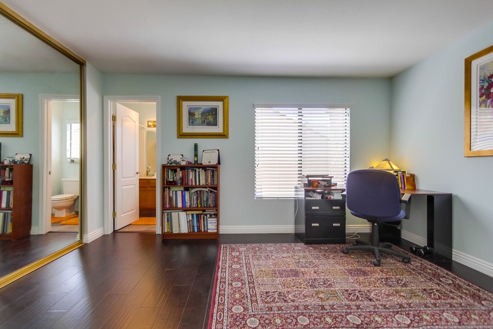 Virtual tour photo 31 of 40 for 9273 lake murray blvd