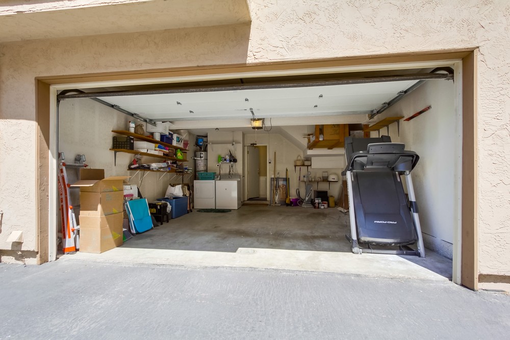 Virtual tour photo 38 of 40 for 9273 lake murray blvd
