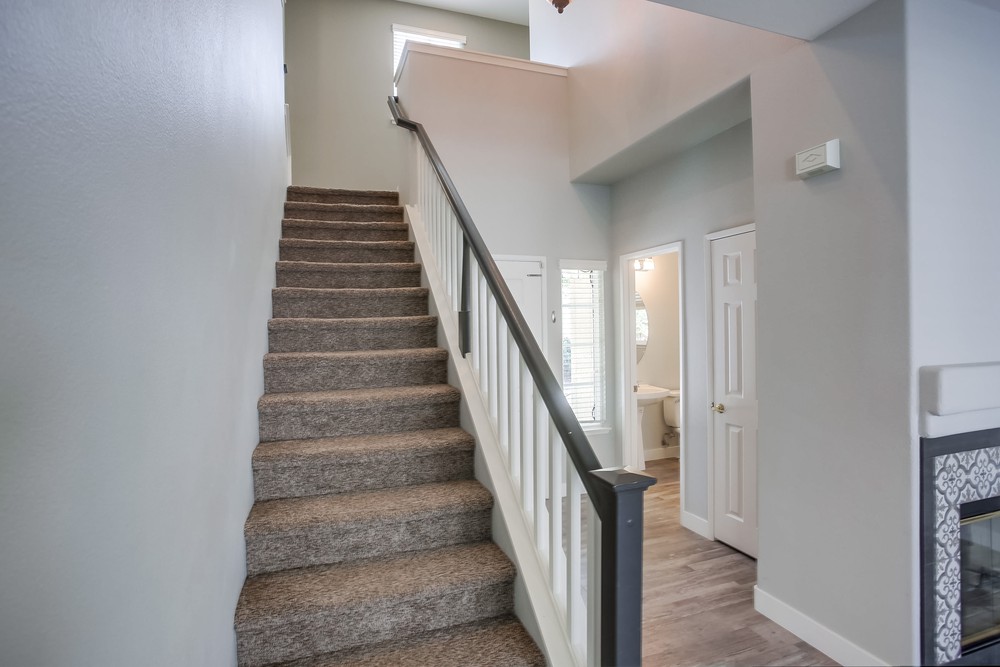 Virtual tour photo 20 of 47 for 9278 Fieldthorn St