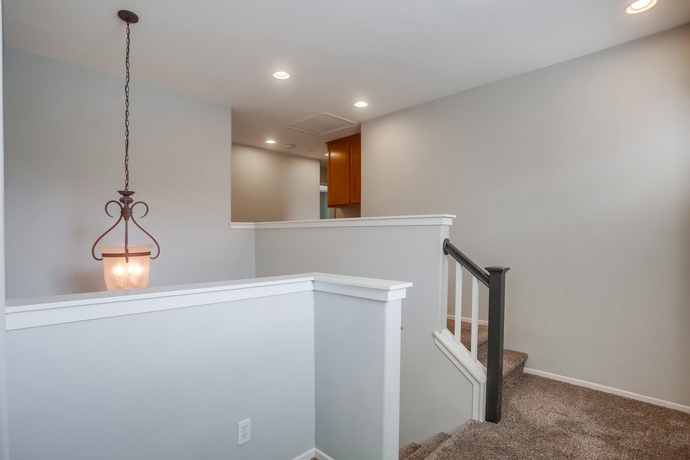 Virtual tour photo 22 of 47 for 9278 Fieldthorn St