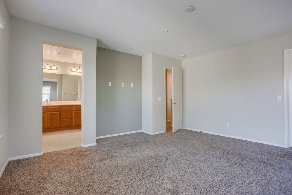 Virtual tour photo 34 of 47 for 9278 Fieldthorn St