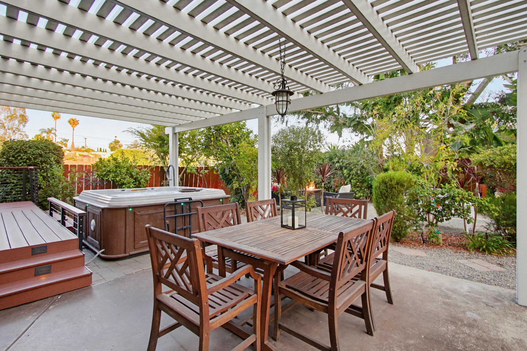 Virtual tour photo 68 of 83 for 9279 Manor Dr
