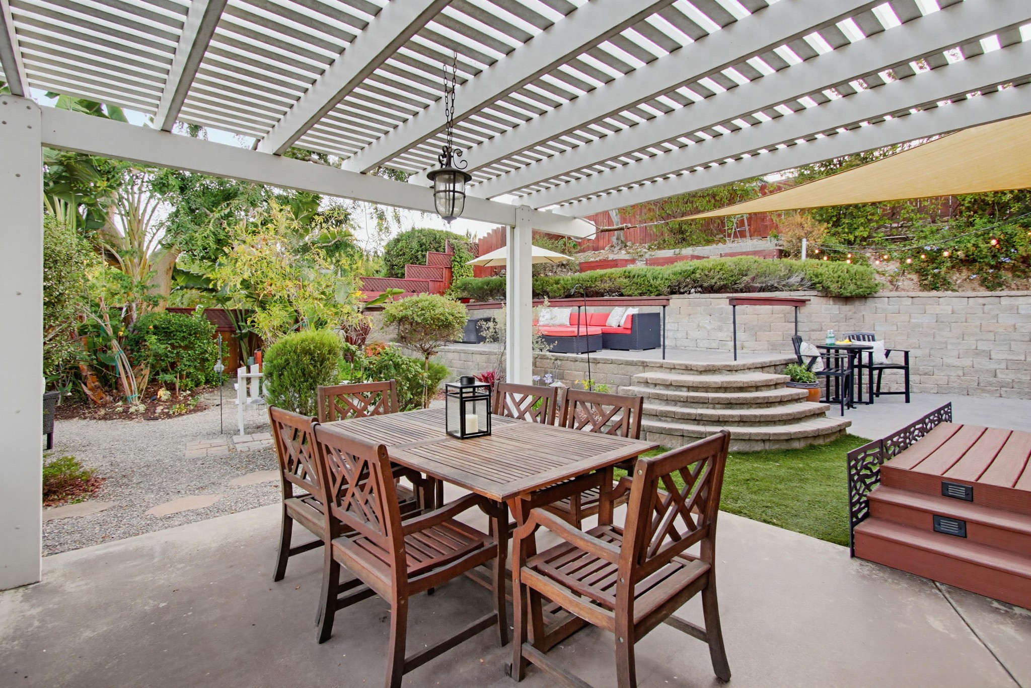 Virtual tour photo 69 of 83 for 9279 Manor Dr