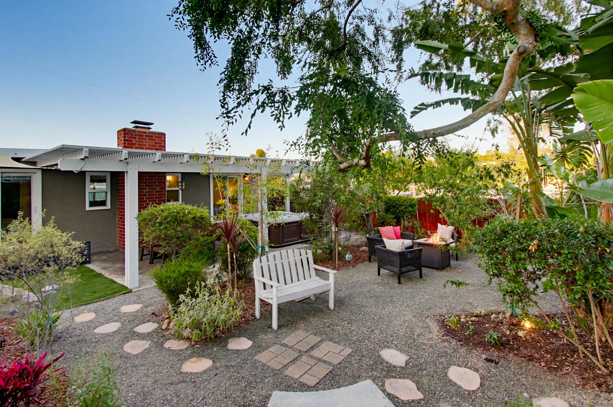 Virtual tour photo 78 of 83 for 9279 Manor Dr