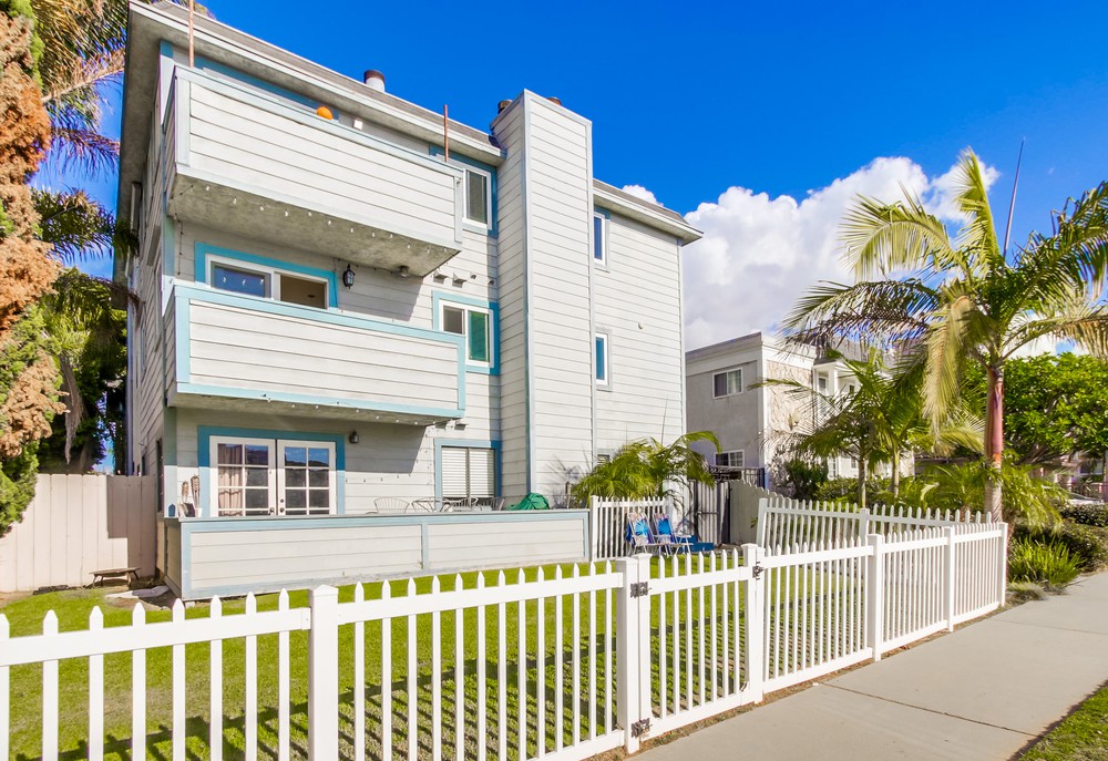 Virtual tour photo 4 of 39 for 928 Diamond St