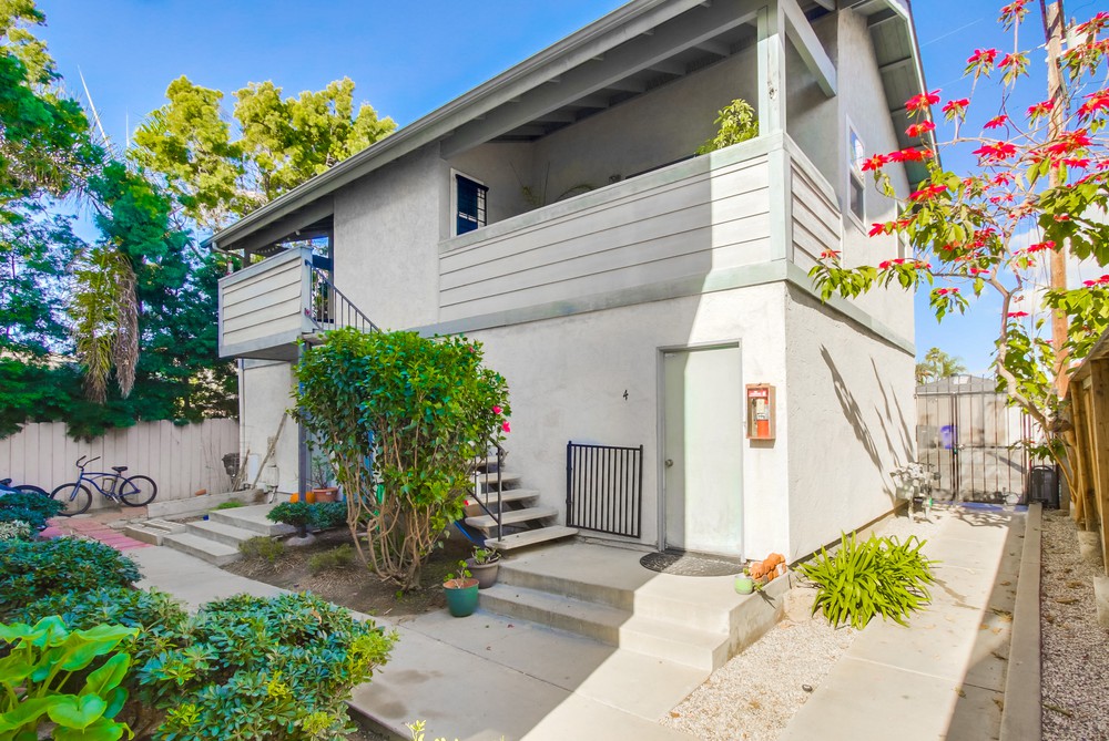 Virtual tour photo 8 of 39 for 928 Diamond St
