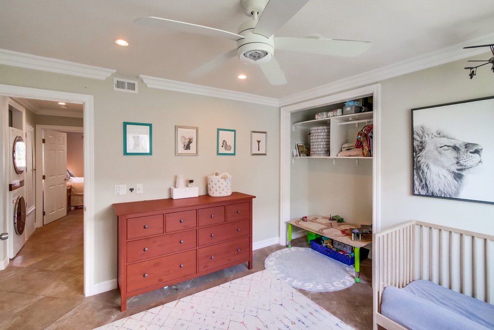 Virtual tour photo 30 of 39 for 928 Diamond St