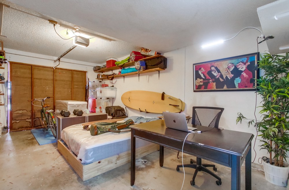 Virtual tour photo 37 of 39 for 928 Diamond St