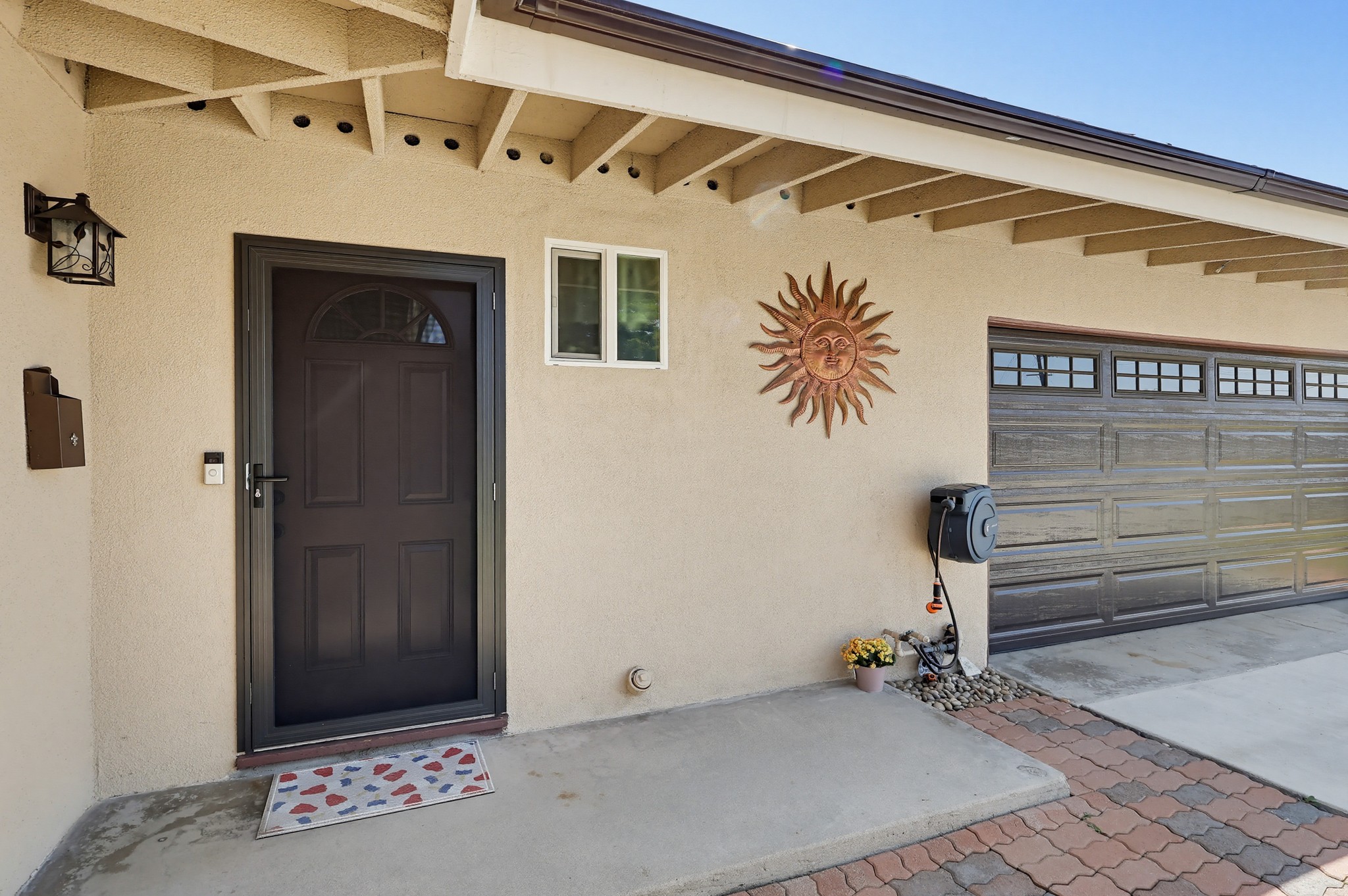 Virtual tour photo 8 of 84 for 928 Lidford Ave