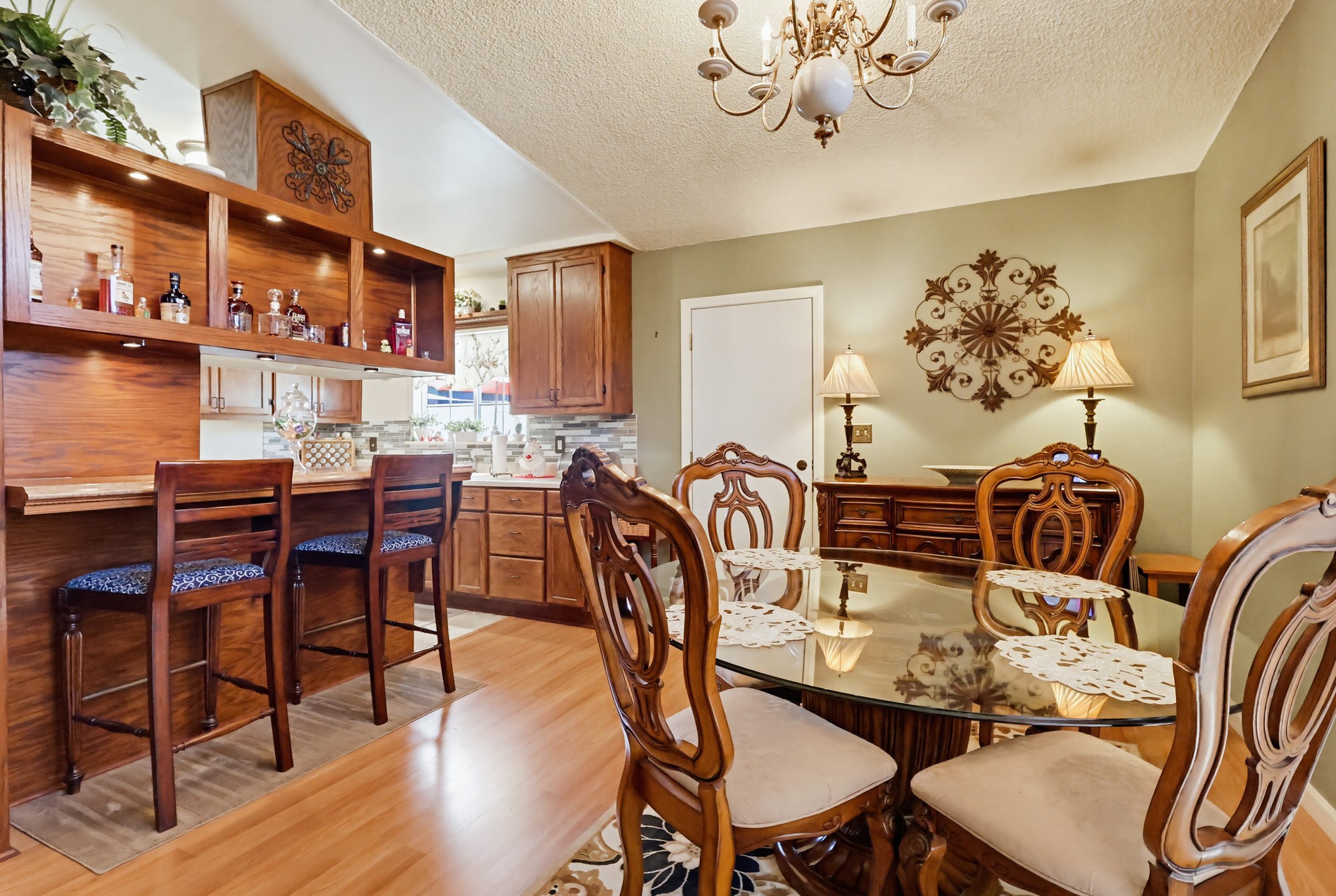 Virtual tour photo 17 of 84 for 928 Lidford Ave