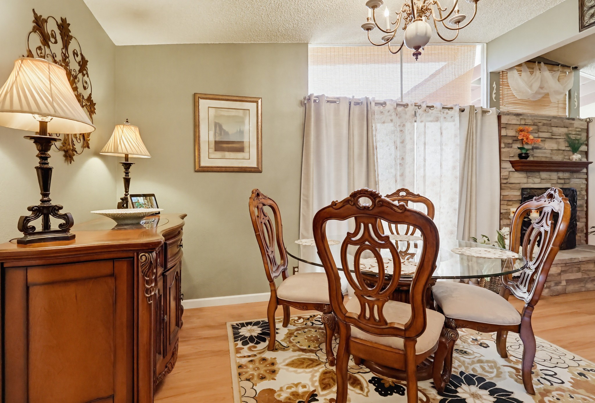 Virtual tour photo 20 of 84 for 928 Lidford Ave