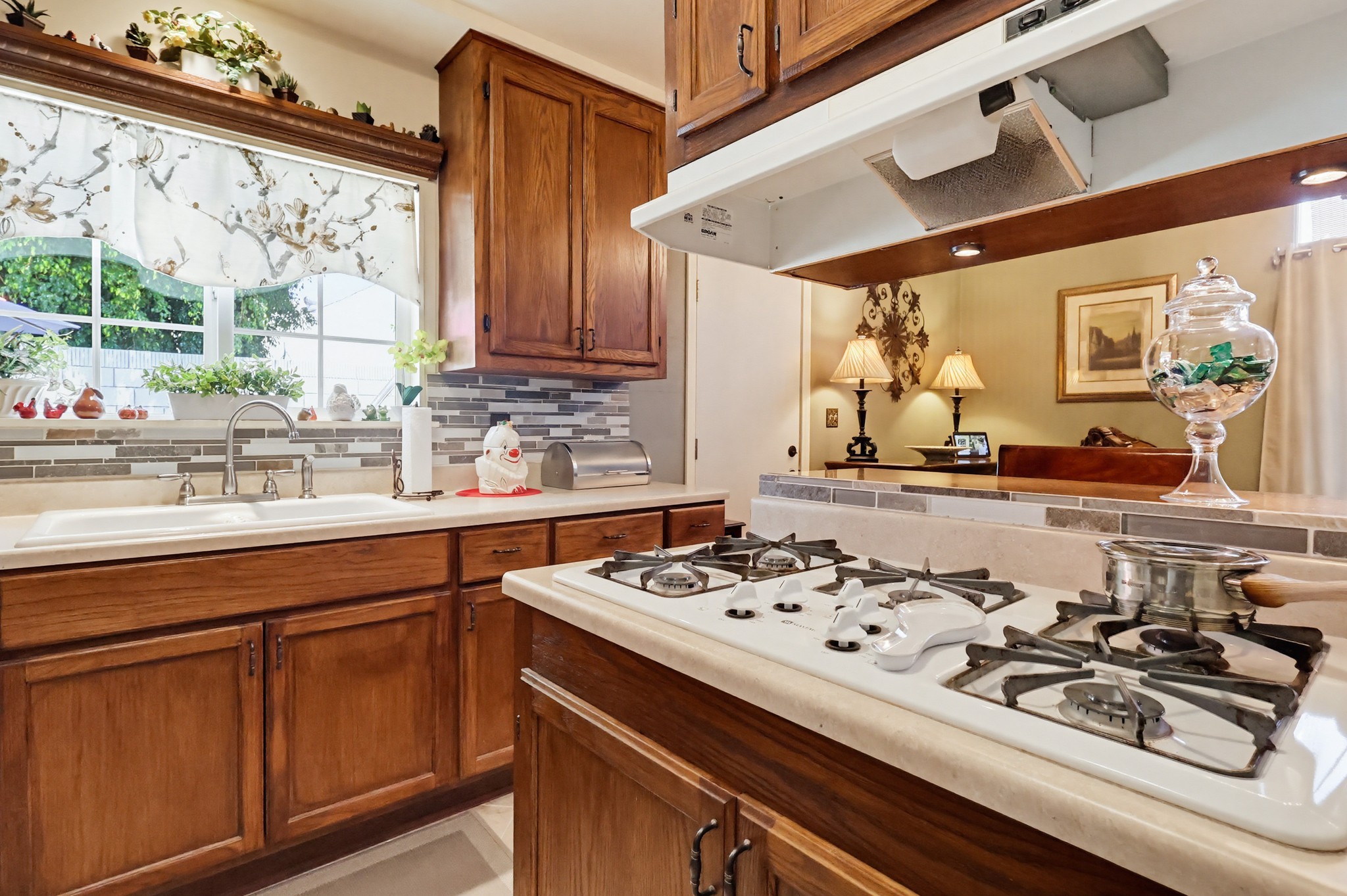 Virtual tour photo 31 of 84 for 928 Lidford Ave
