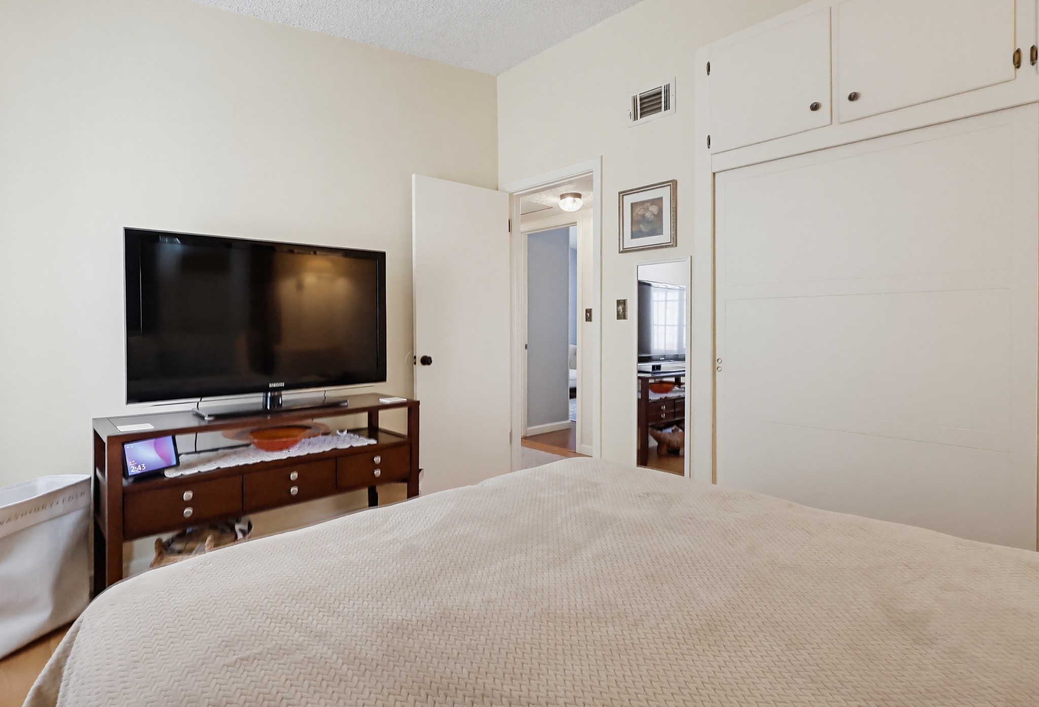 Virtual tour photo 55 of 84 for 928 Lidford Ave