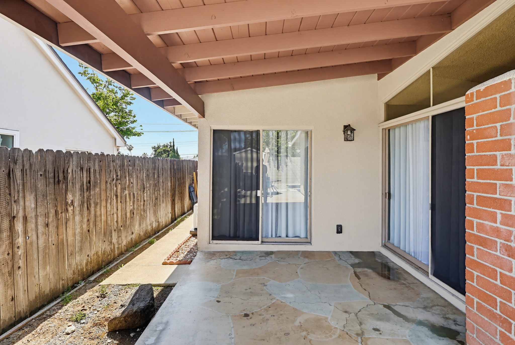 Virtual tour photo 60 of 84 for 928 Lidford Ave