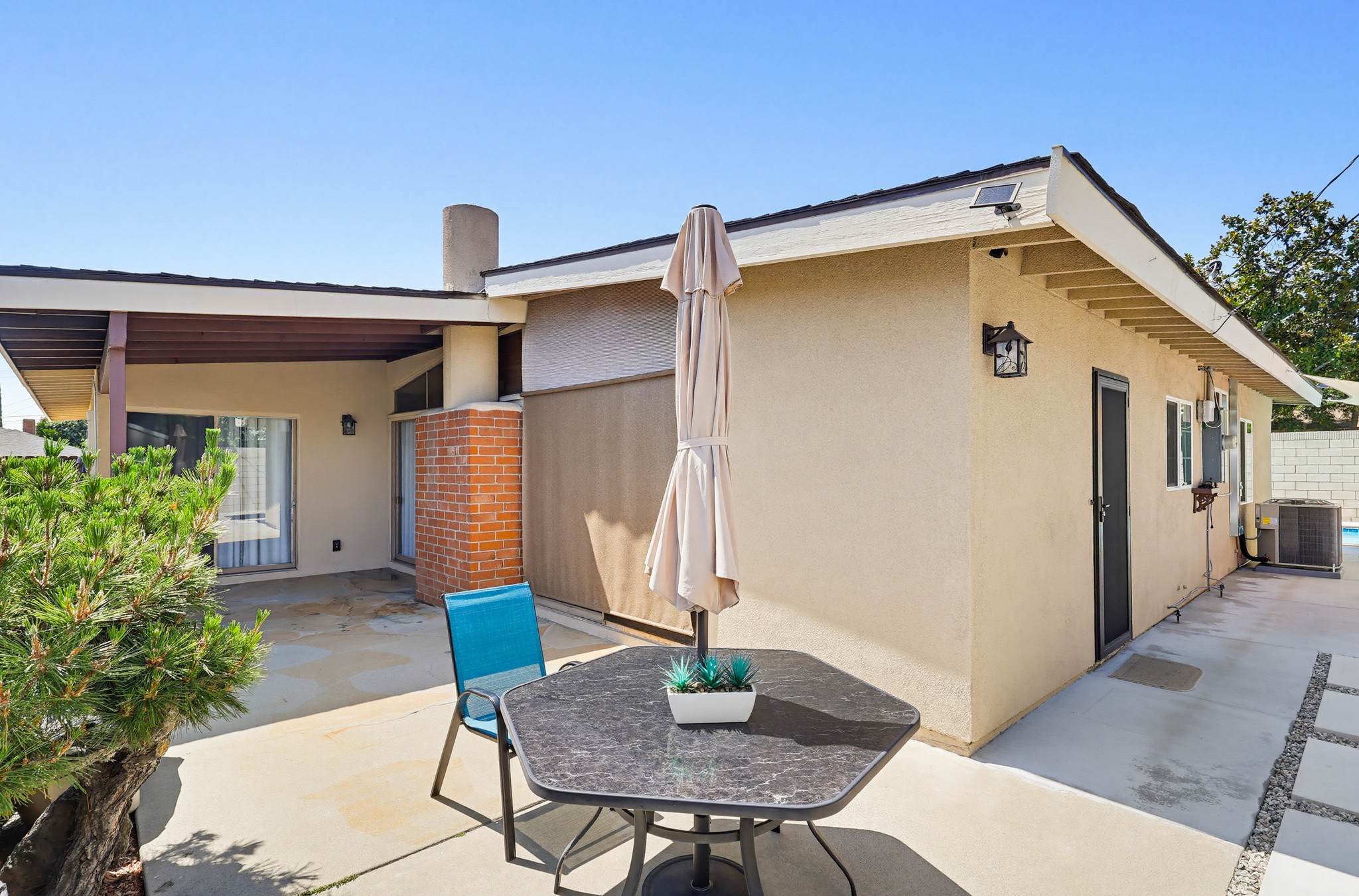 Virtual tour photo 61 of 84 for 928 Lidford Ave