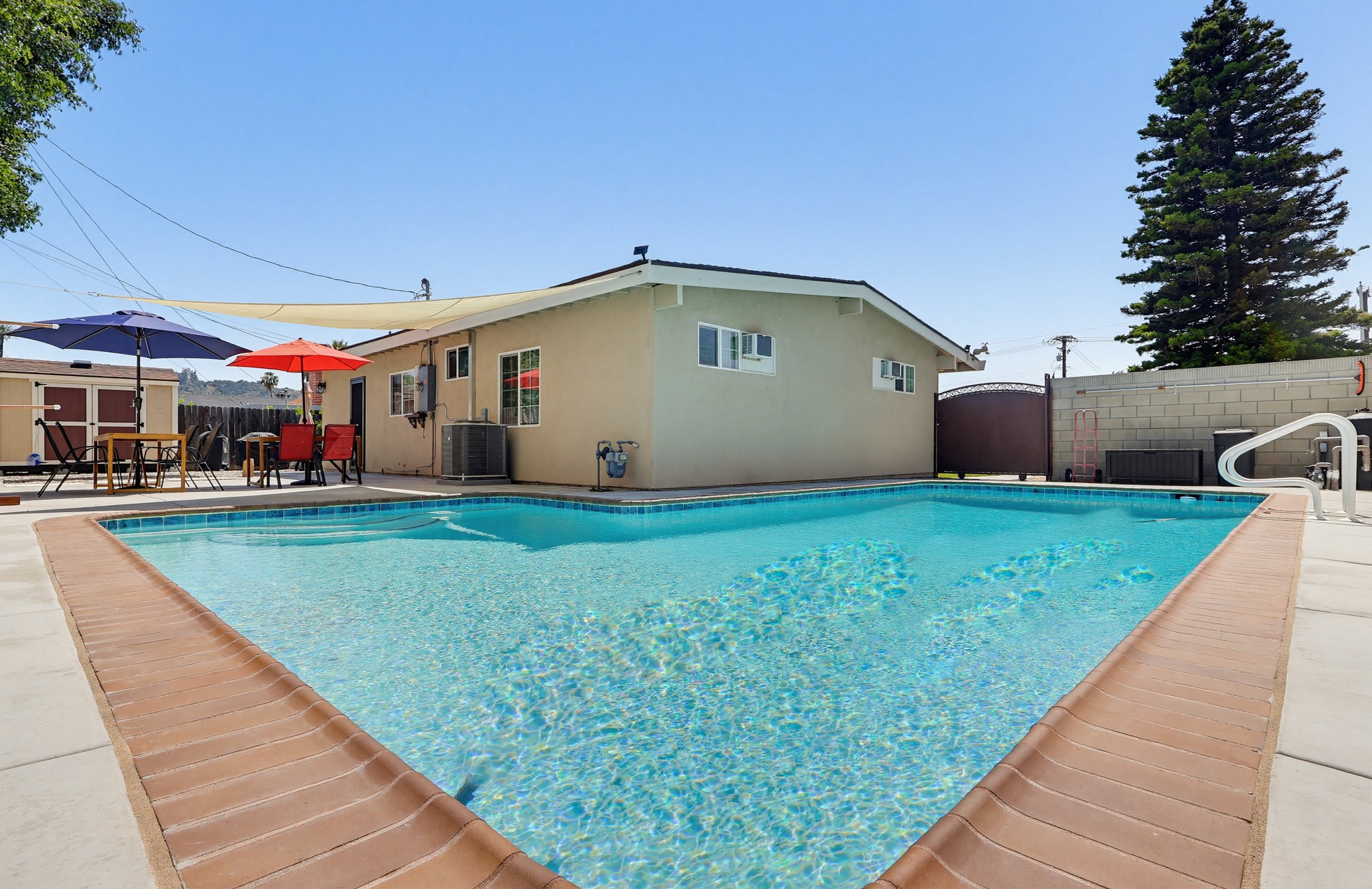 Virtual tour photo 76 of 84 for 928 Lidford Ave