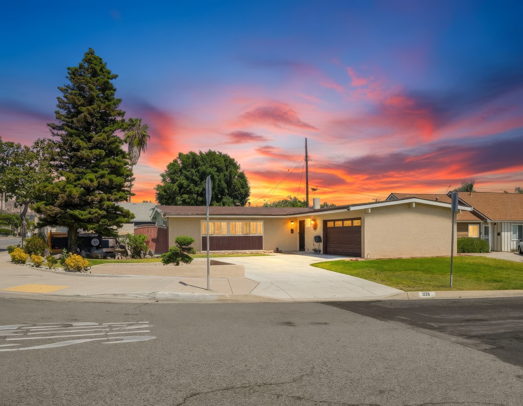 Virtual tour photo 84 of 84 for 928 Lidford Ave
