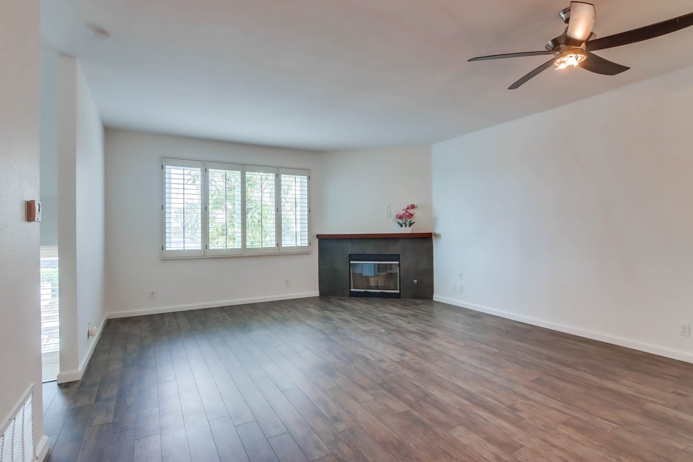 Virtual tour photo 7 of 61 for 928 Sapphire St B