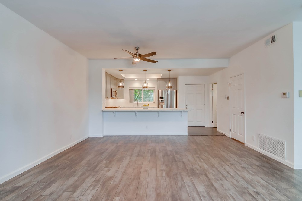 Virtual tour photo 13 of 61 for 928 Sapphire St B