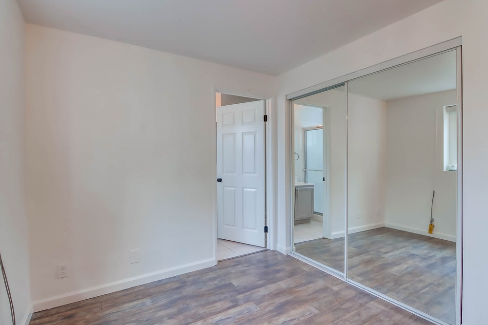 Virtual tour photo 30 of 61 for 928 Sapphire St B