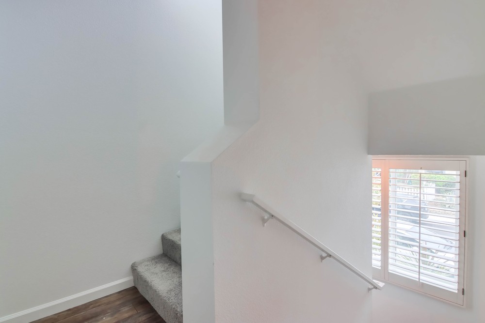 Virtual tour photo 34 of 61 for 928 Sapphire St B