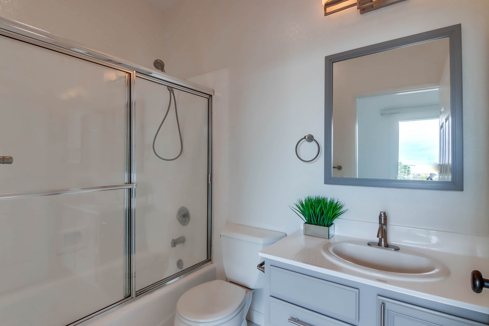 Virtual tour photo 44 of 61 for 928 Sapphire St B