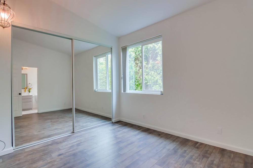 Virtual tour photo 50 of 61 for 928 Sapphire St B