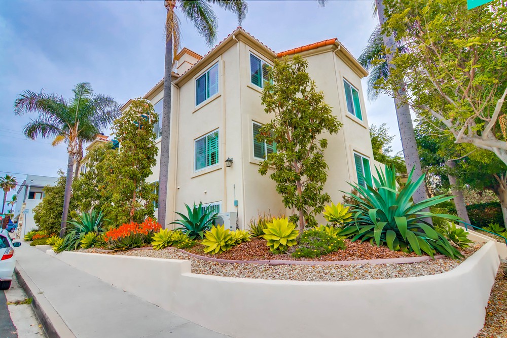 Virtual tour photo 60 of 61 for 928 Sapphire St B
