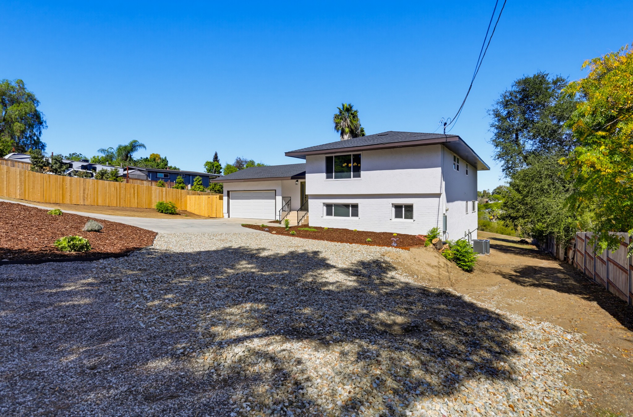 Virtual tour photo 4 of 42 for 930 Miramar Dr