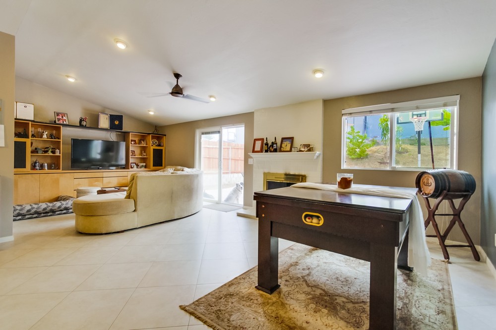 Virtual tour photo 8 of 37 for 9302 Ronda Avenue