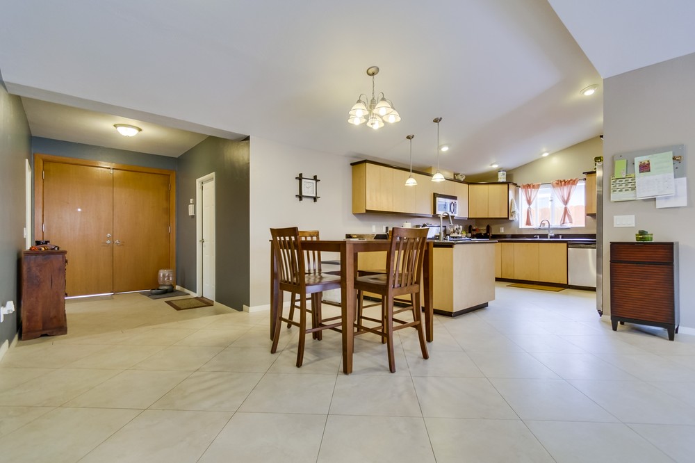 Virtual tour photo 11 of 37 for 9302 Ronda Avenue