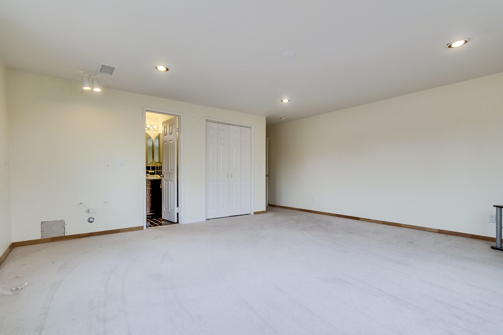 Virtual tour photo 19 of 37 for 9302 Ronda Avenue