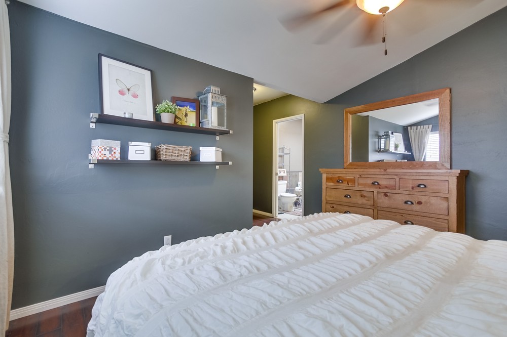 Virtual tour photo 23 of 37 for 9302 Ronda Avenue