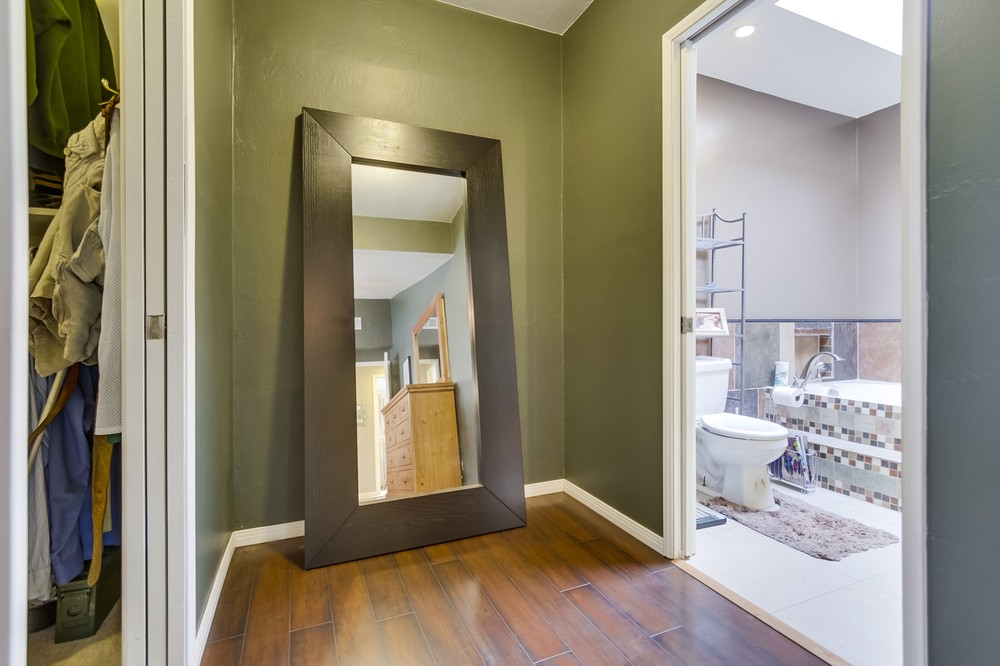 Virtual tour photo 25 of 37 for 9302 Ronda Avenue