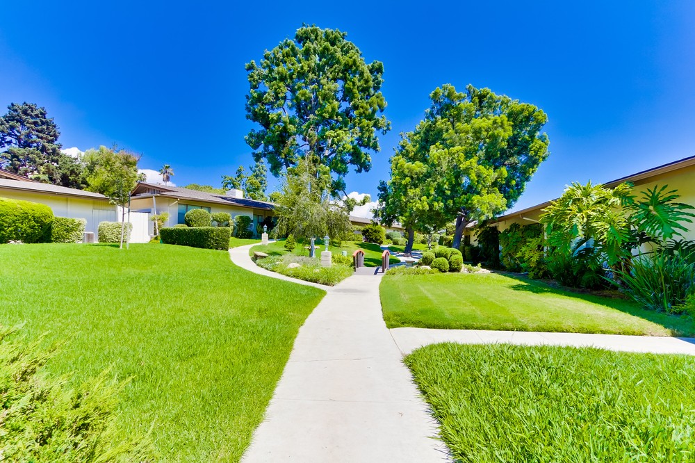 Virtual tour photo 3 of 31 for 9320 Earl St. #15