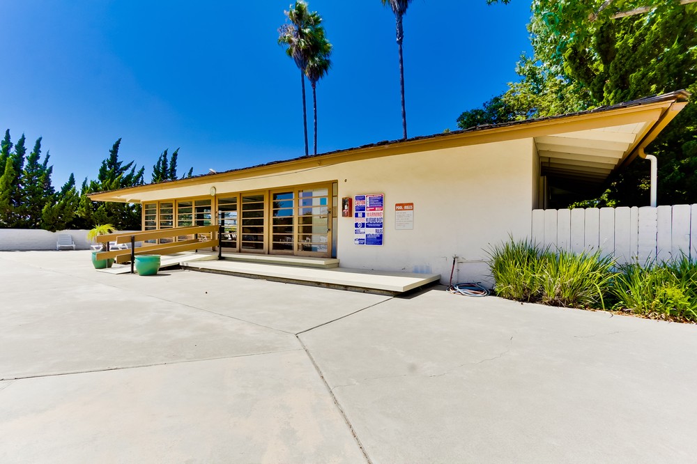 Virtual tour photo 25 of 31 for 9320 Earl St. #15