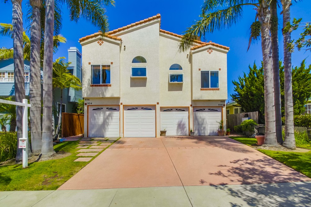Virtual tour photo 1 of 46 for 934 Agate St