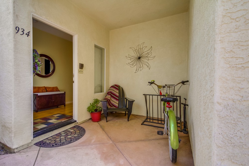 Virtual tour photo 8 of 46 for 934 Agate St