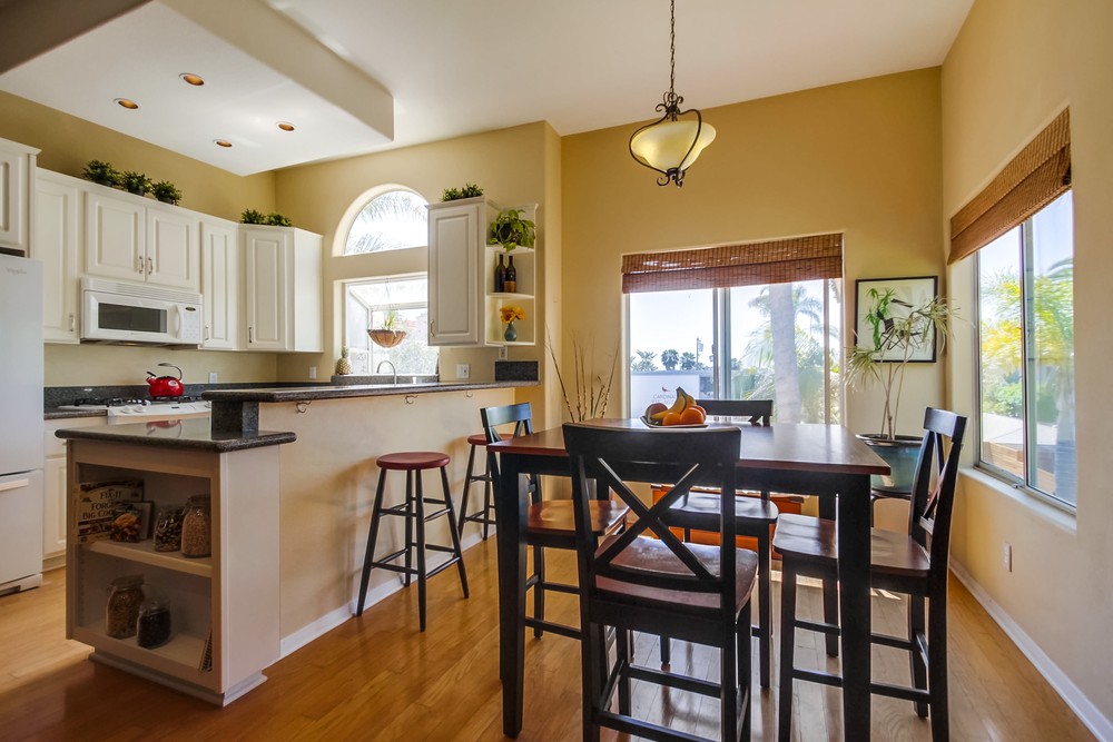 Virtual tour photo 12 of 46 for 934 Agate St