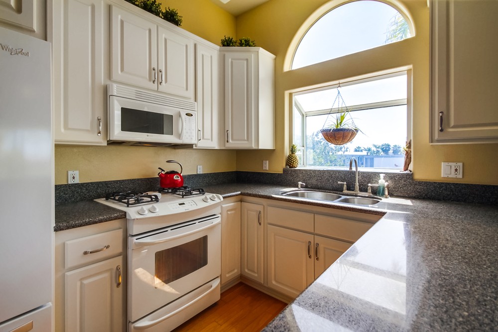 Virtual tour photo 17 of 46 for 934 Agate St
