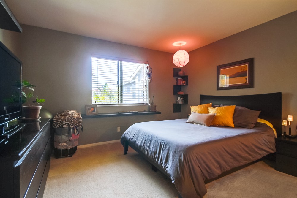 Virtual tour photo 30 of 46 for 934 Agate St