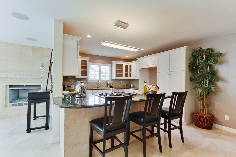 Virtual tour photo 14 of 34 for 934 Valley Ave