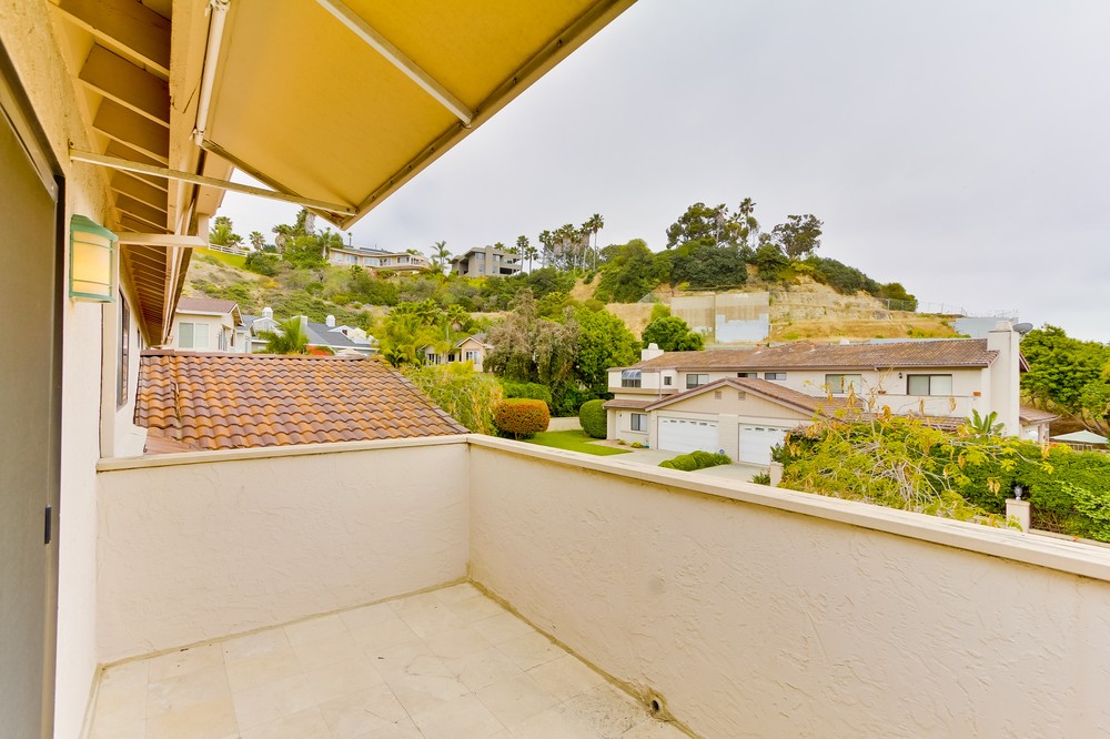 Virtual tour photo 31 of 34 for 934 Valley Ave