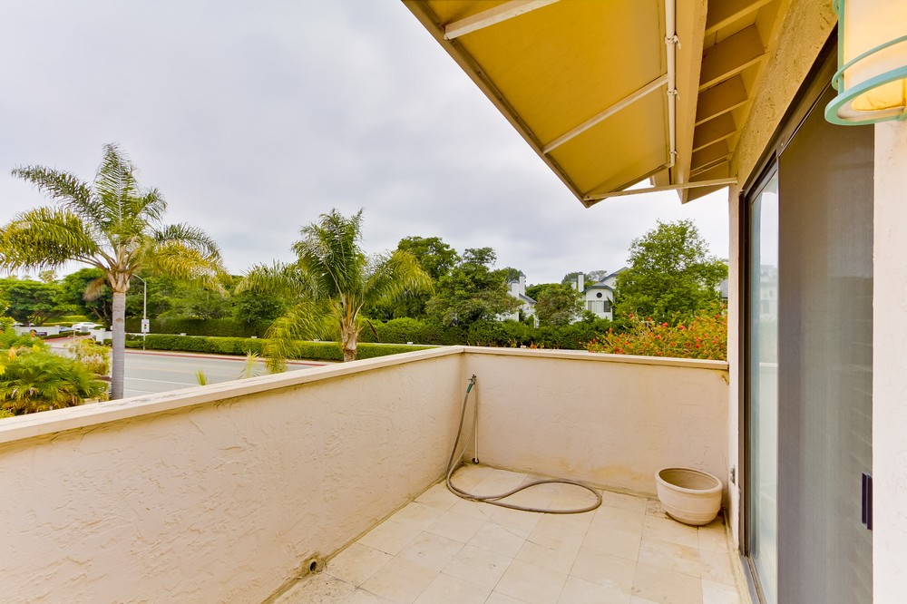 Virtual tour photo 33 of 34 for 934 Valley Ave