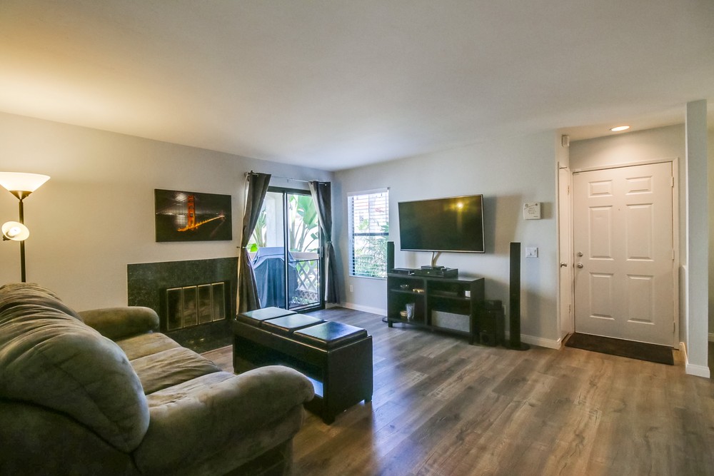Virtual tour photo 5 of 36 for 9342 Twin Trails Dr #102