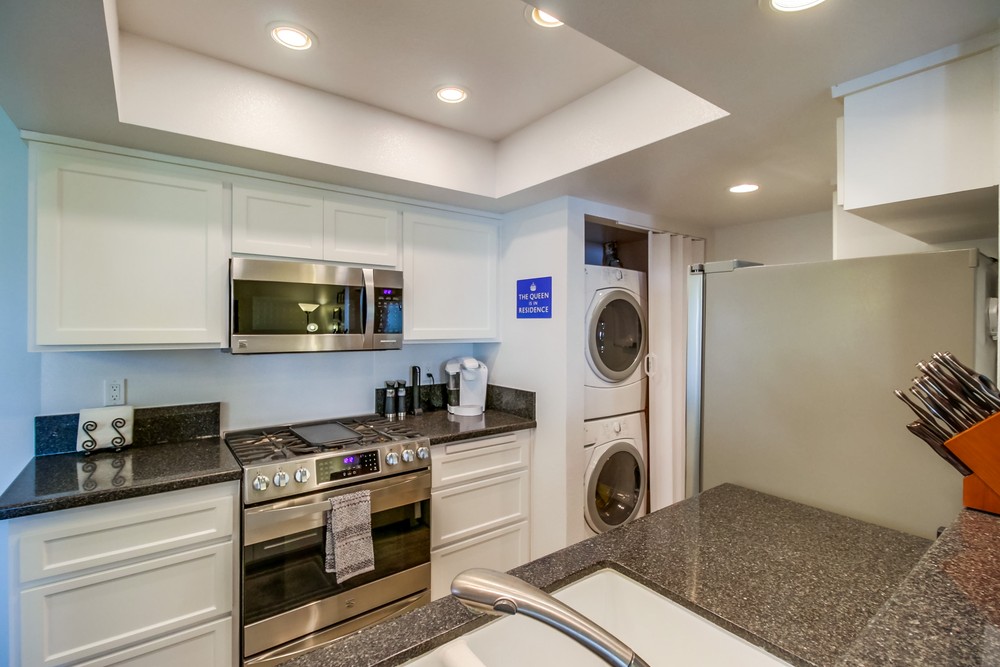 Virtual tour photo 14 of 36 for 9342 Twin Trails Dr #102