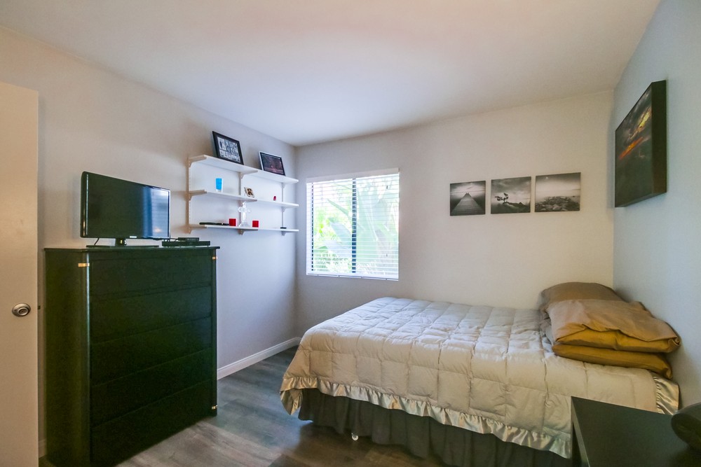 Virtual tour photo 31 of 36 for 9342 Twin Trails Dr #102
